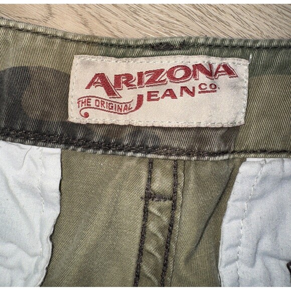 Arizona Jean Co MENS SIZE 36 Green Camo Camouflage Cargo Shorts - Picture 3 of 5